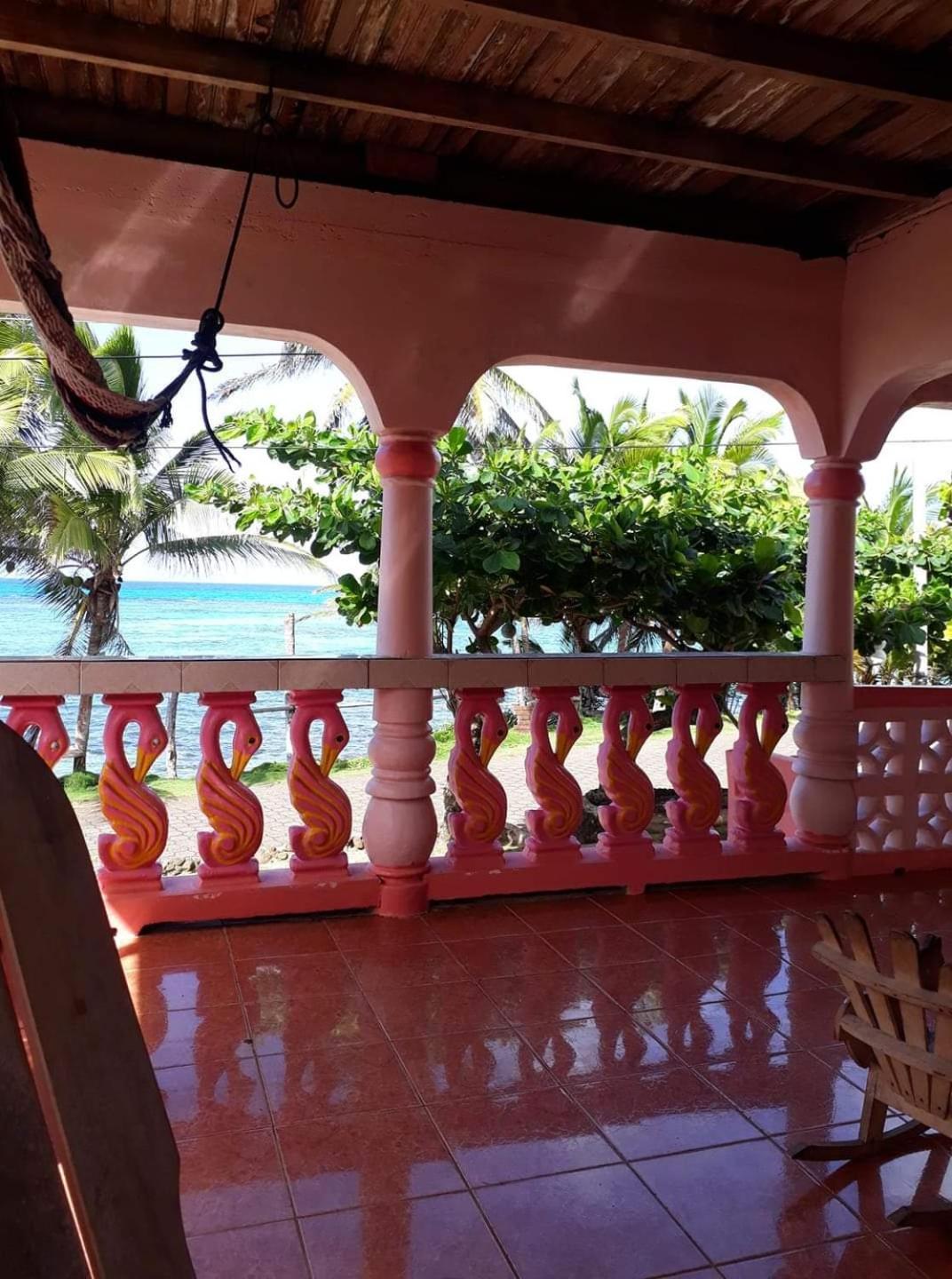 Corn Island Hostal Alal Suite North End Exterior photo
